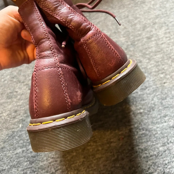 Dr. Martens 1460 Women’s Pascal Virginia Leather Boots Burgundy Size 38 Women - Picture 3 of 10